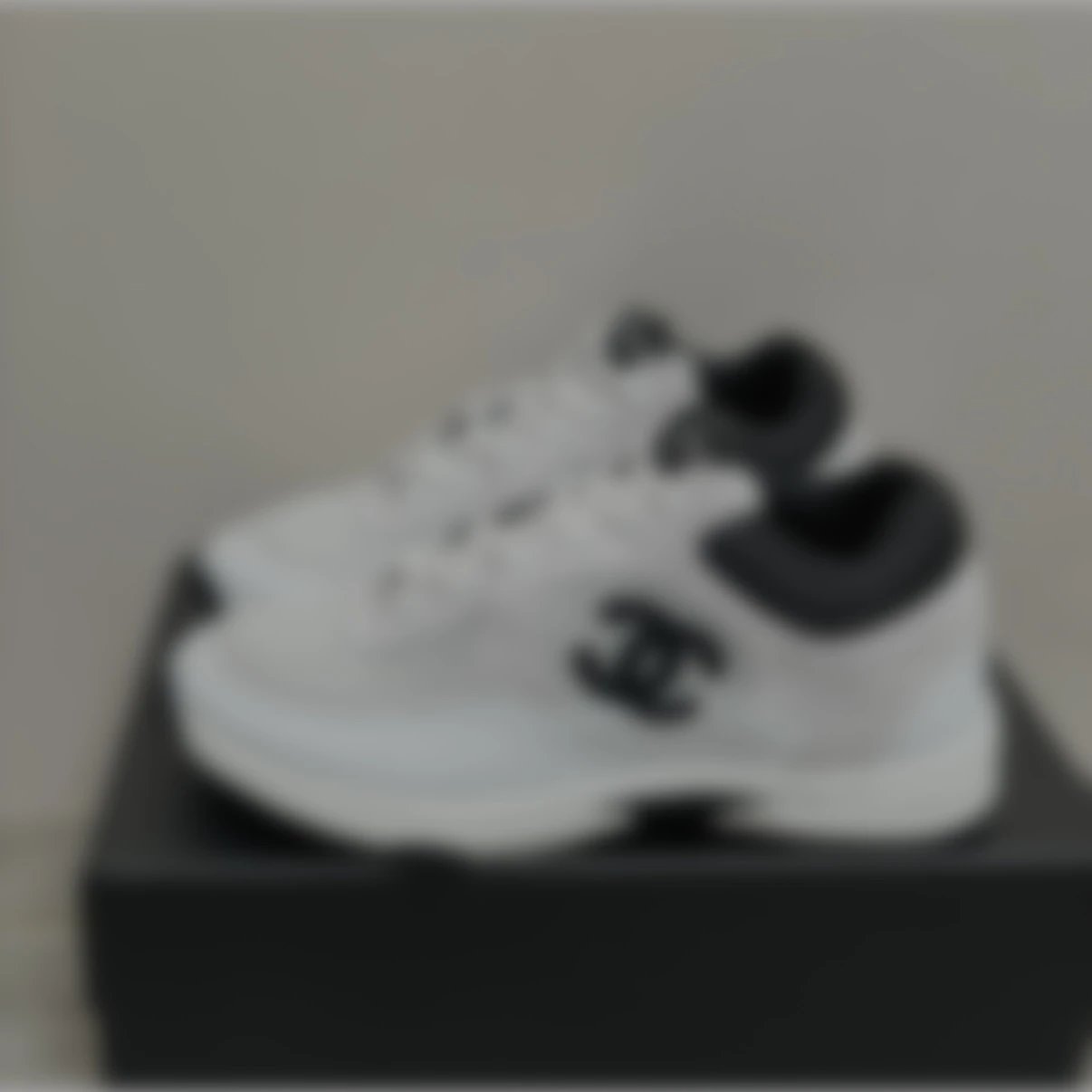 New batch fragrant shoes