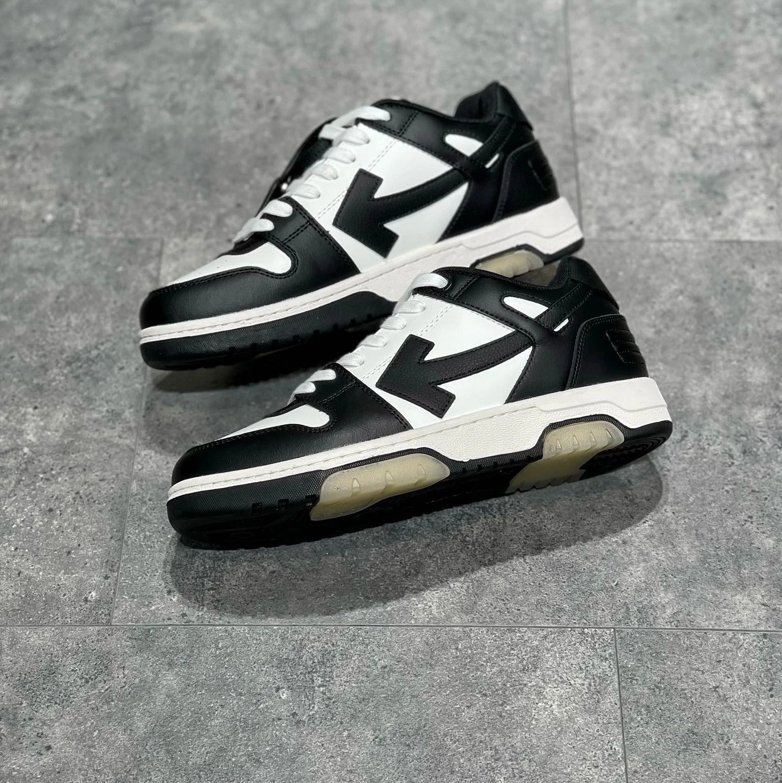 Off-White Out Of Office Low White Black OMIA189C99LEA0011001