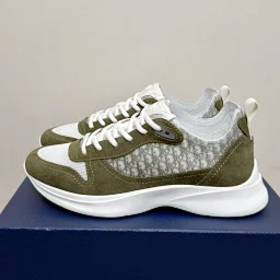 thumbnail for B25 shoes are good