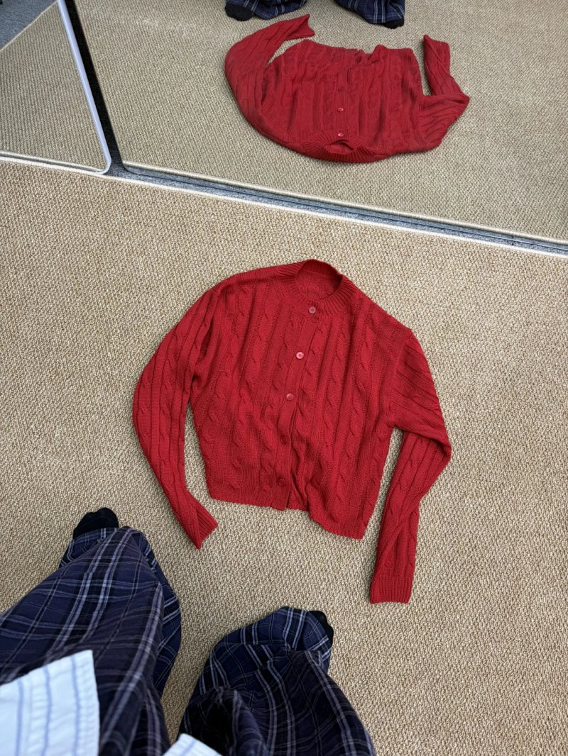 Sweater from Yin Kuang's Shop