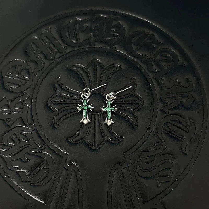 Cross Green Diamond