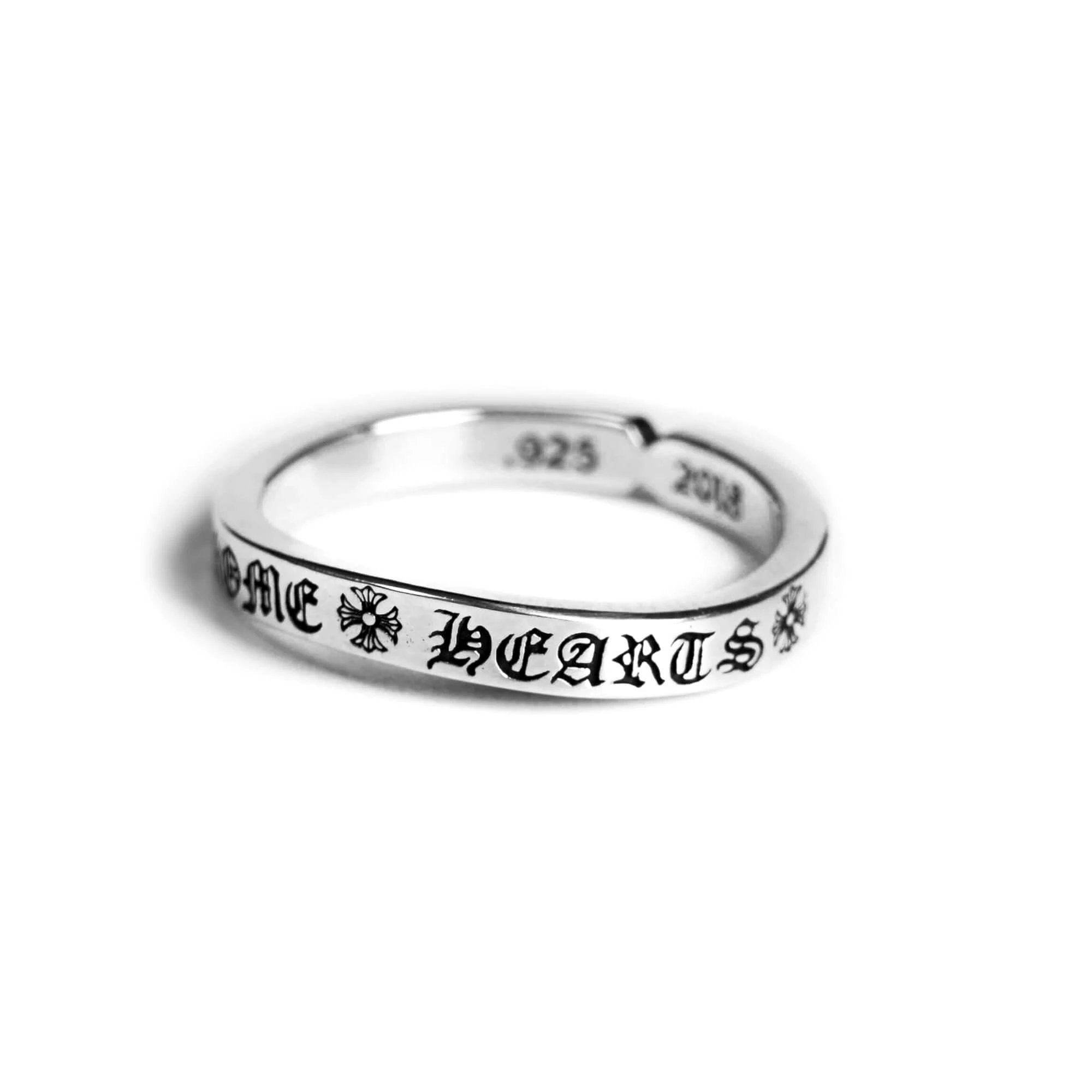 Twisted spacer ring
