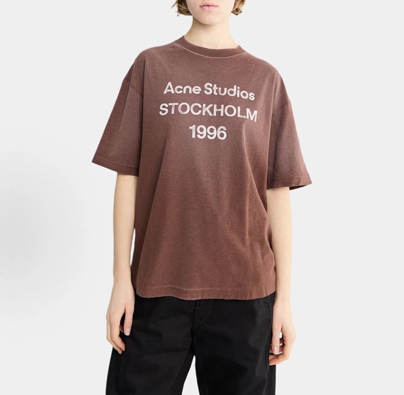 Tee from Ture