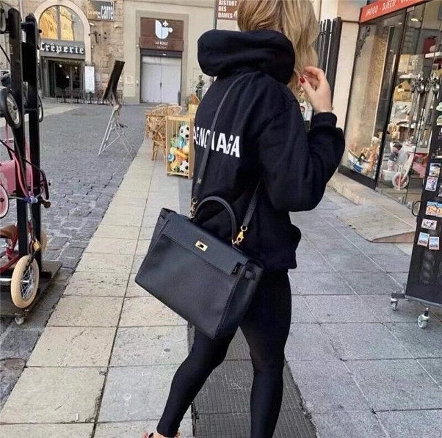 Budget Balenciaga Hoodie: seller detail photo 8