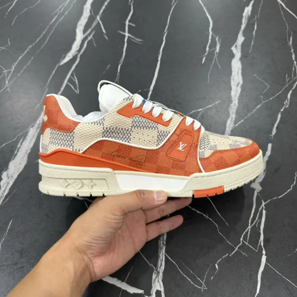 Louis Vuitton Trainer Low Sky Blue and White Sneakers - 41