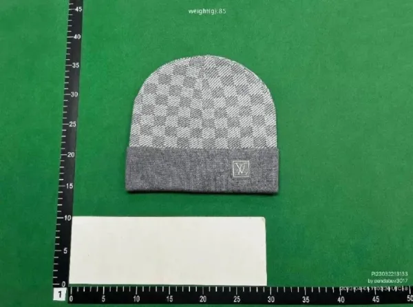 Louis Vuitton Damier Azur Beanie Blue - 3