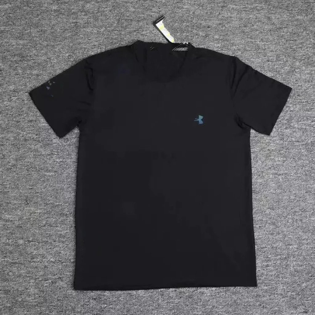 black tshirt