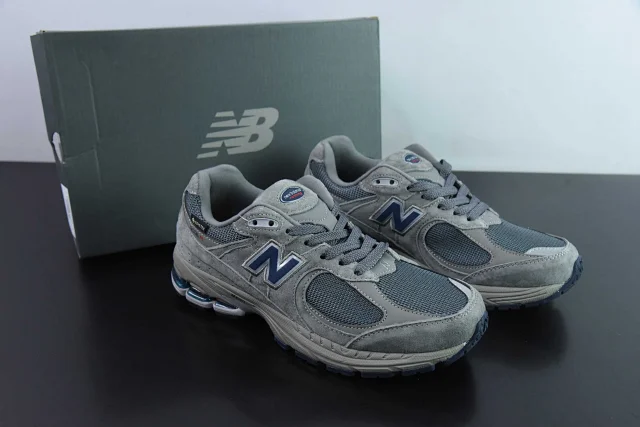 New Balance Sneakers 2002R product detail image 18