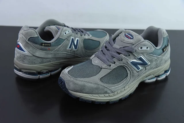 New Balance Sneakers 2002R product detail image 19