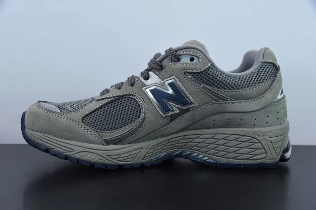 New Balance Sneakers 2002R product detail image 21
