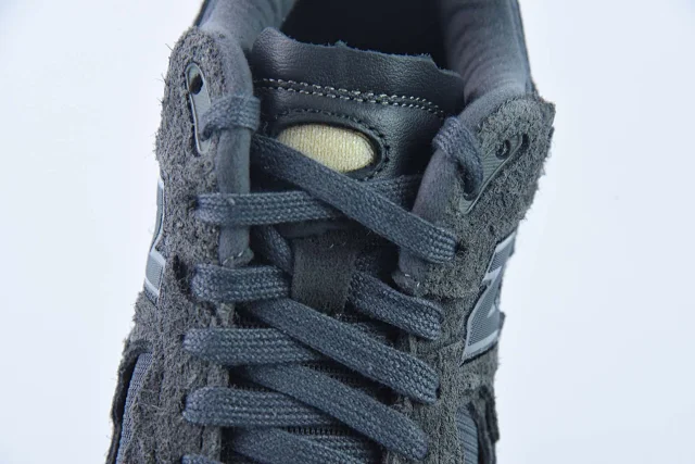 New Balance Sneakers 2002R product detail image 31