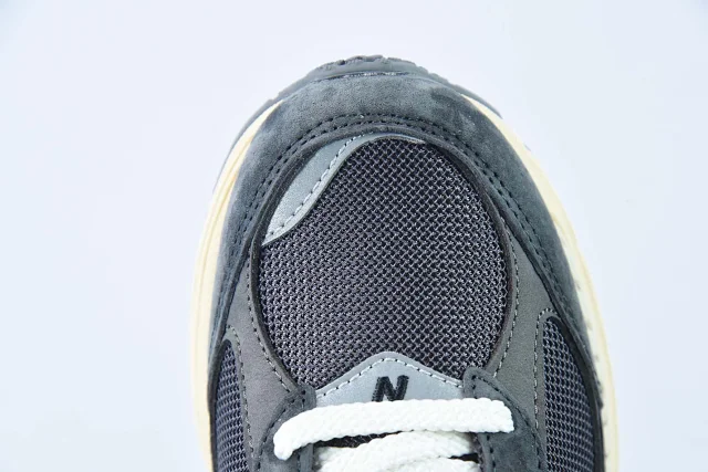 New Balance Sneakers 2002R product detail image 48