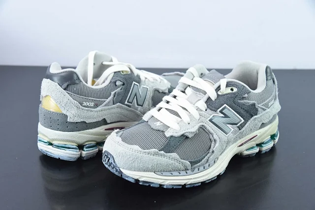 New Balance Sneakers 2002R product detail image 45