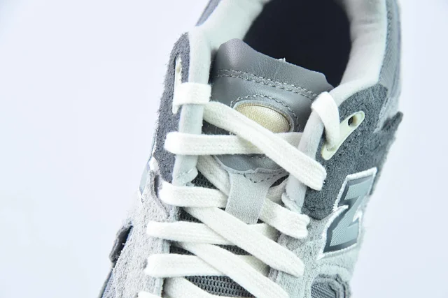 New Balance Sneakers 2002R product detail image 40