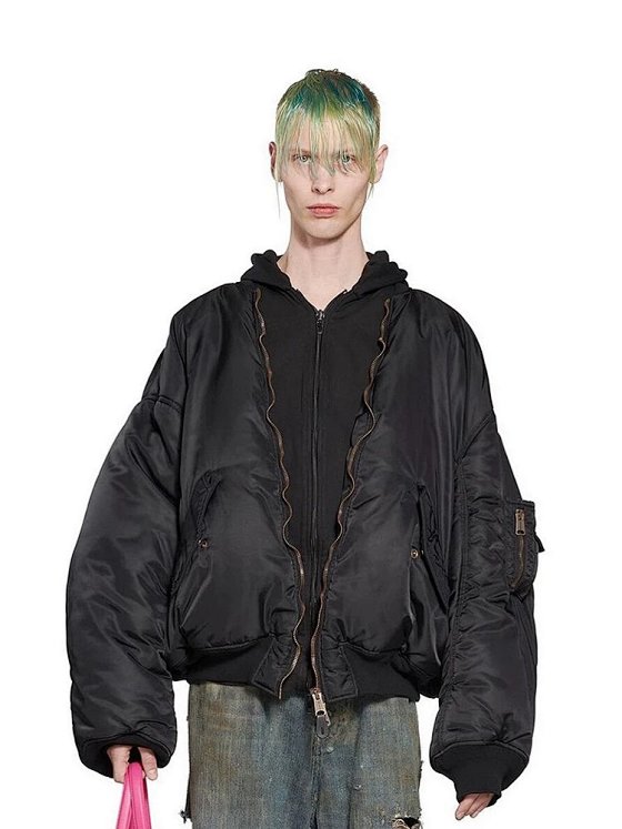 Balenciaga Double-Layer Bomber Jacket Cotton Coat Paris Spring/Summer 2023 Mud Runway Double-Layer Bomber Flight Jacket Cotton Coat All In Bomber MA1 Nylon Double-Layer Jacket Full Size In Stock Top Quality on the Market