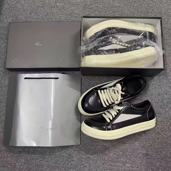 【 Independent spot goods 】 RO infringing board shoes come with a full range of milk scented accessories and classic styles made of calf leather with steel stamps, benchmarking against two multi price versions on the market. However, they cannot compare with others' free shipping, return, and refund options! Don't worry, just start charging and it's over!