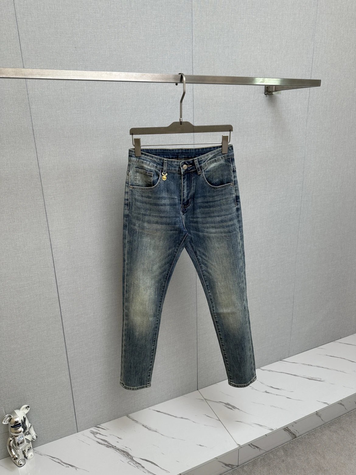 代购级可支持专柜对比（原单品质）2026ss Versace牛仔裤 范思哲长裤 范思哲休闲裤 范思哲修身裤 范家弹力裤 范思哲小脚裤 范思哲直筒裤 范思哲牛仔裤 男女同款 美杜莎人头像 春夏款
