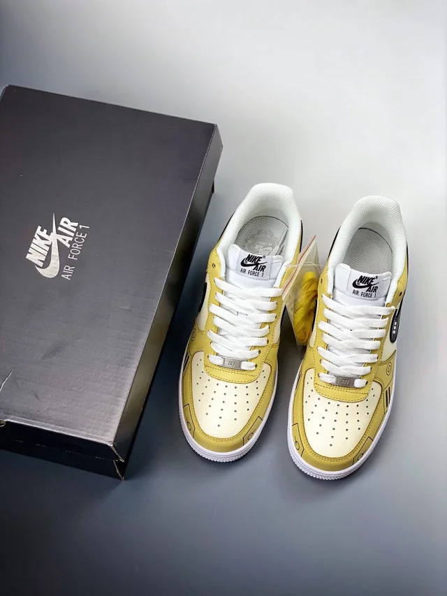 Nike Sneakers Air Force 1 low-top with graphic Swoosh designs product detail image 21