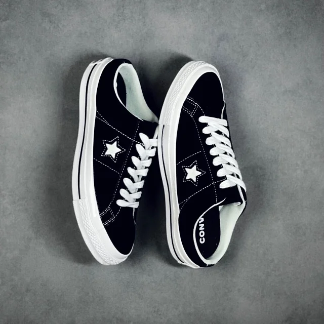 Unbranded Sneakers Low-Top Suede Star-Appliqué product detail image 12