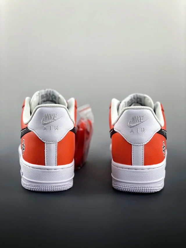 Nike Sneakers Air Force 1 low-top with graphic Swoosh designs product detail image 31
