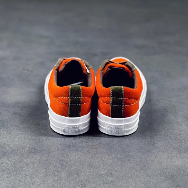Unbranded Sneakers Low-Top Suede Star-Appliqué product detail image 17