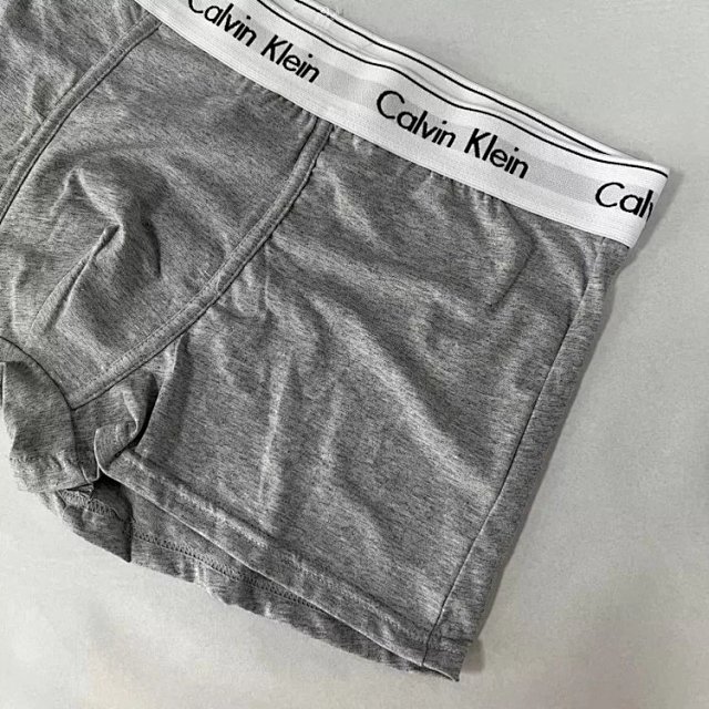 Calvin Klein Underwear: seller detail photo 6