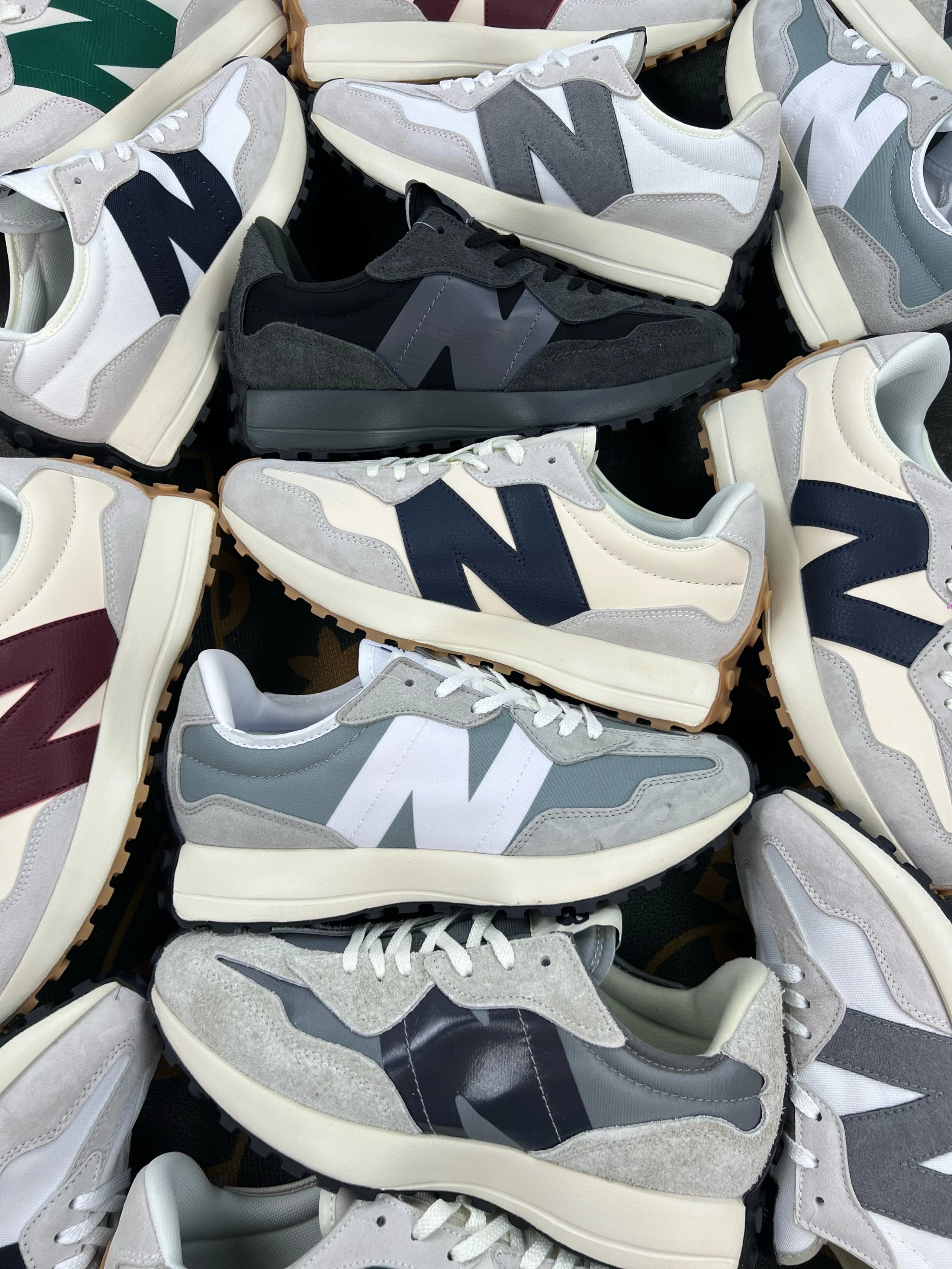 【 Exclusive Vietnam Order for the King of Retro Versatility 】 Original Version 327 Series True Pigsy Eight Belt Brushing Color Sensation Original Factory Combination Large Bottom Couple's Retro Lightweight Casual Sneakers