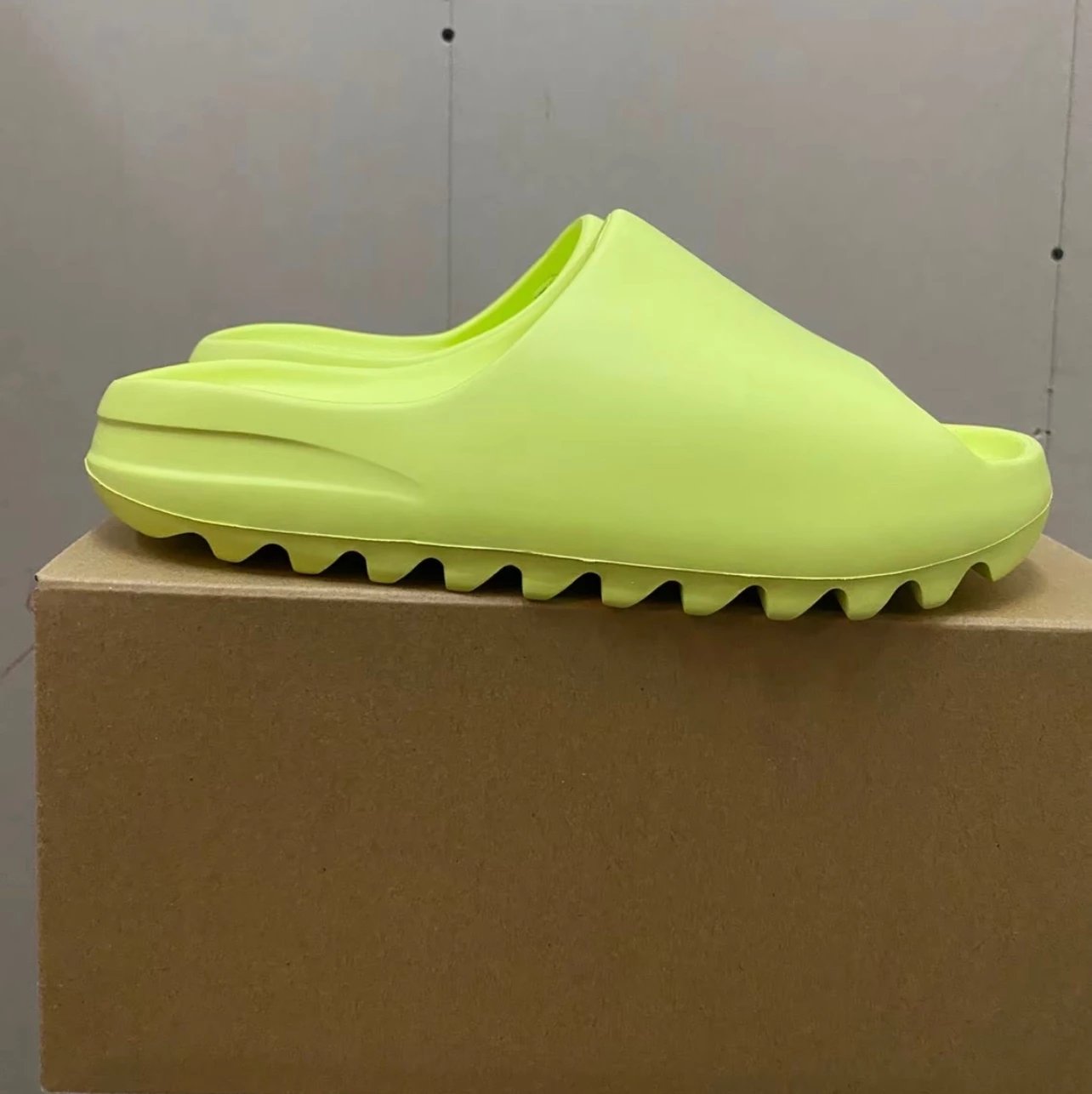 fluorescent green