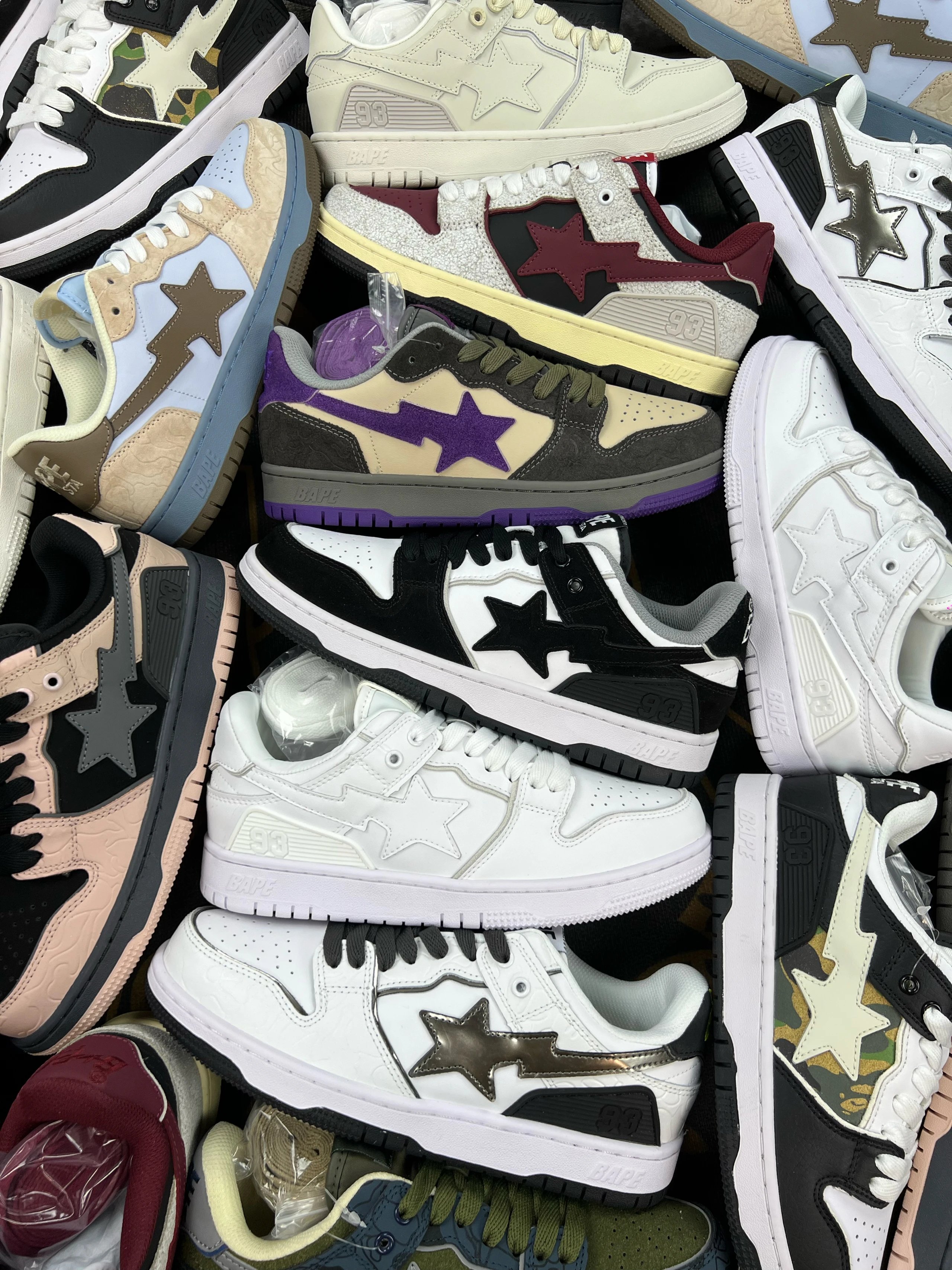 【 TO1 Ceiling Word of Mouth Goods 】 Feedback to New and Old Customers Welfare Original Factory Details Materials APE SK8 STA Trendy Fashion Casual Sports Board Shoes Men and Women Same Style Closed Eye Punch