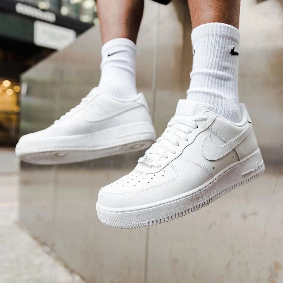 AF1 Pure White Leather Air Cushion Sneaker