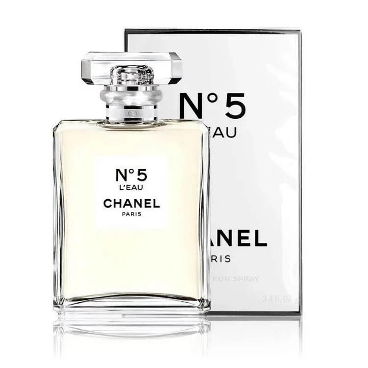 Chanel香奈儿全新5号五号香水之水100ml 上过热搜 相信会有无数人种草 胡歌 宋茜 刘昊然 欧阳娜娜纷纷代言 Chanel香奈儿全新5号五号香水之水100ml 上过热搜 相信会有无数人种草 胡歌 宋茜 刘昊然 欧阳娜娜纷纷代言