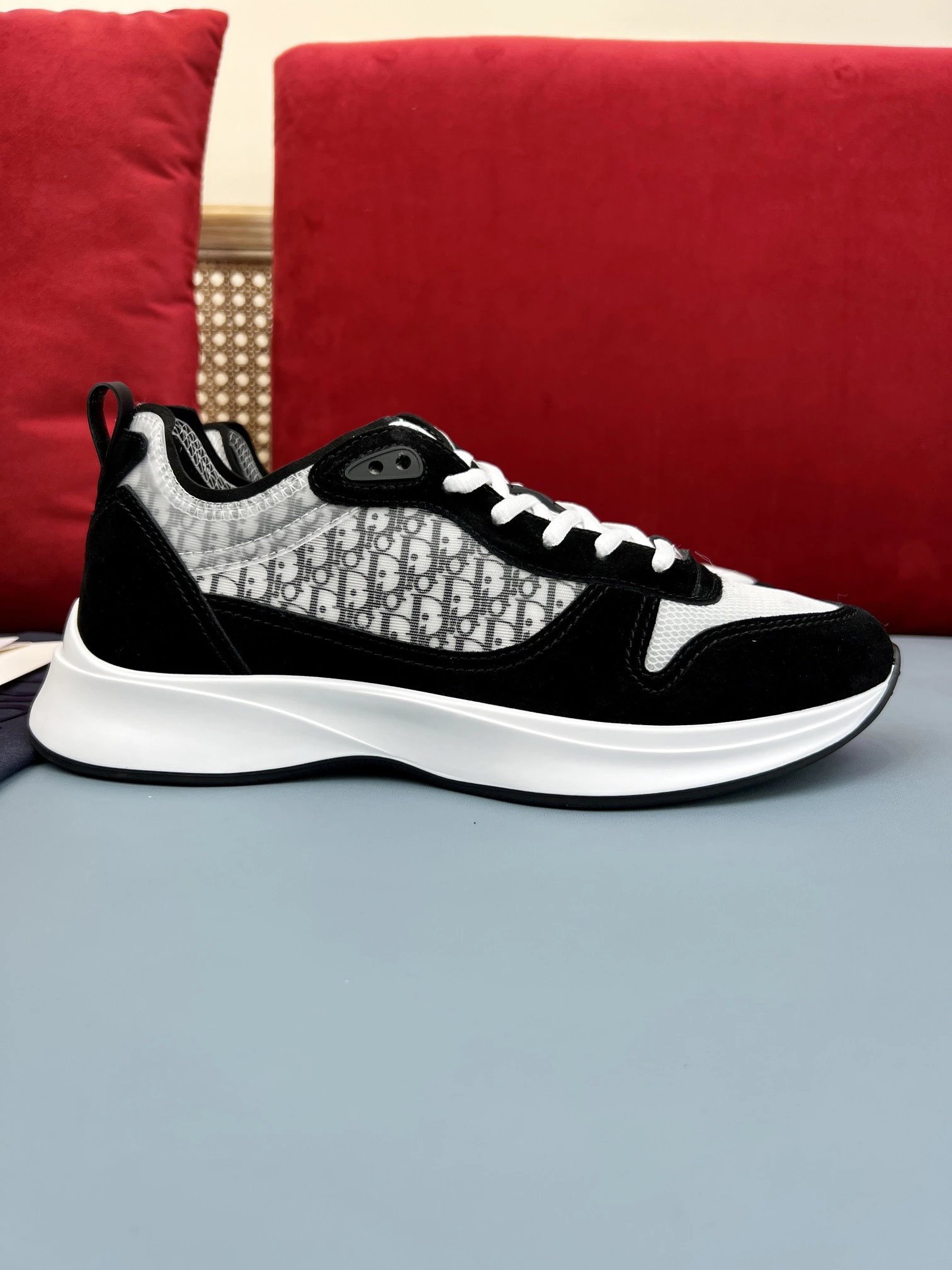 D fashion running shoes