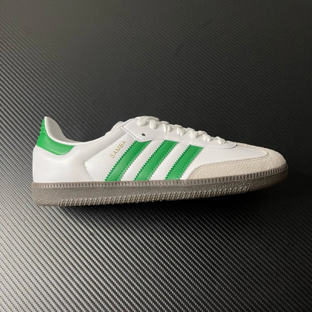 White Green IG1024