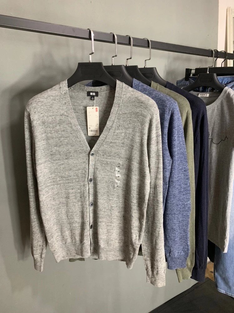 Linen Blend V-Neck Cardigan
