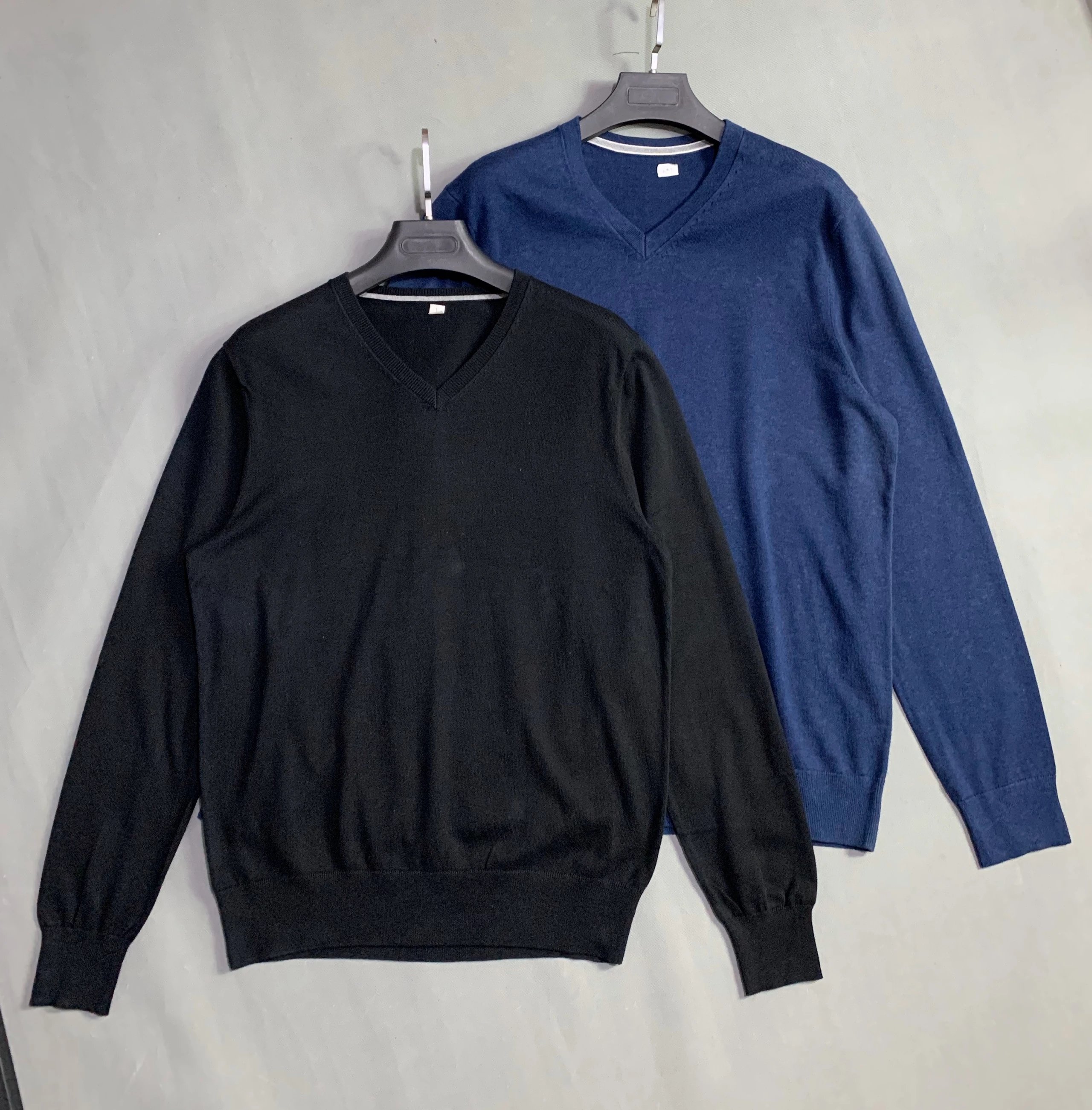 Original Men's V-Neck Cotton Knit Sweater