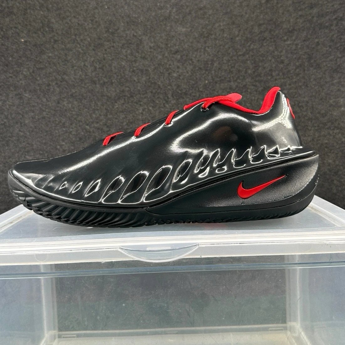 black red