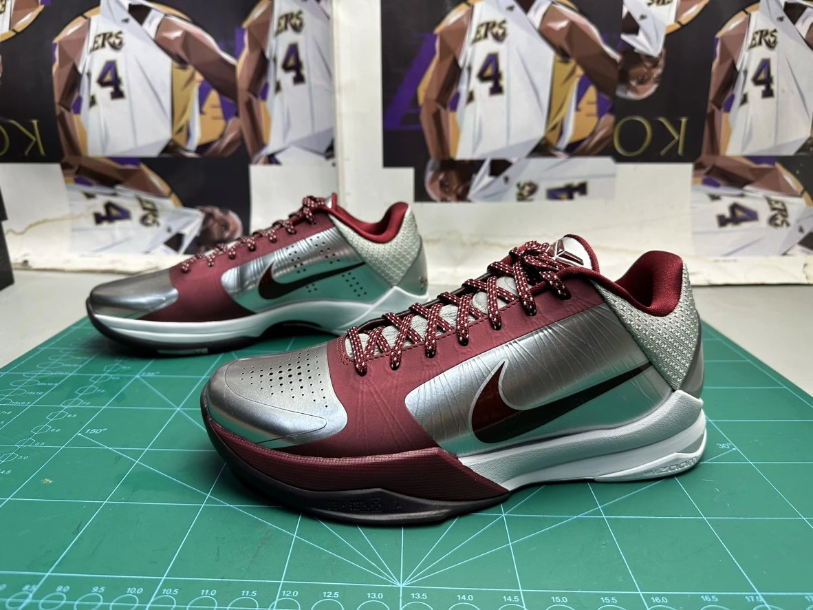 OG Batch KOBE Performance Basketball Shoes, Genuine Carbon Fiber & Air Cushion, Export Batch!