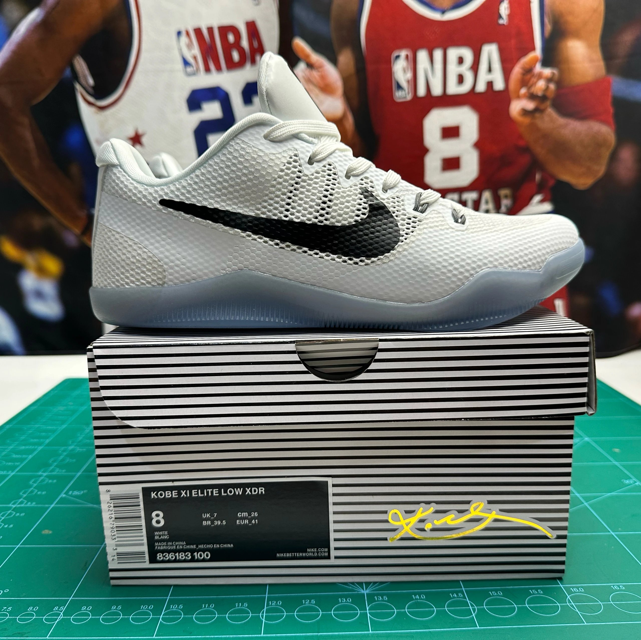 Kobe 11 White
