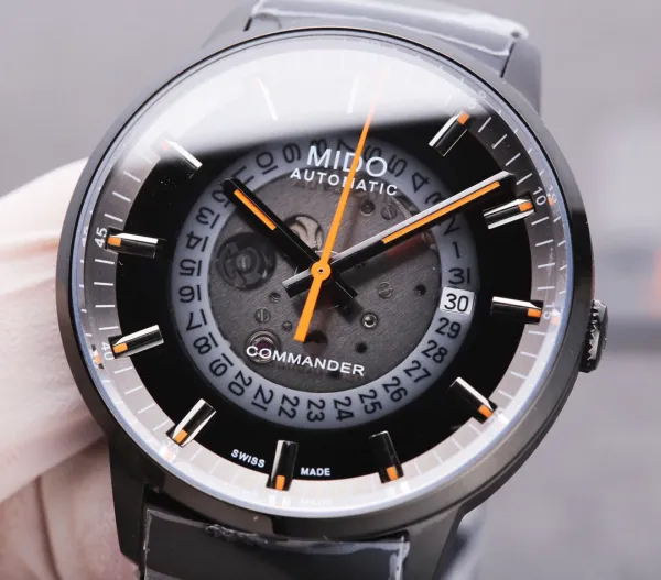 Design Mido Commander Chronograph Black Dial Mechanical Watch Watches - 4