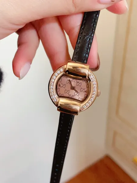Gucci G-Timeless Mini Diamond-Set Black Dial Red Leather Watch Watches - 6