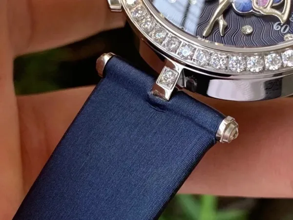 Van Cleef & Arpels Ballerina Watch Deep Blue Mother-of-Pearl Dial with Diamond Bezel and Black Alligator Strap Watches - 32
