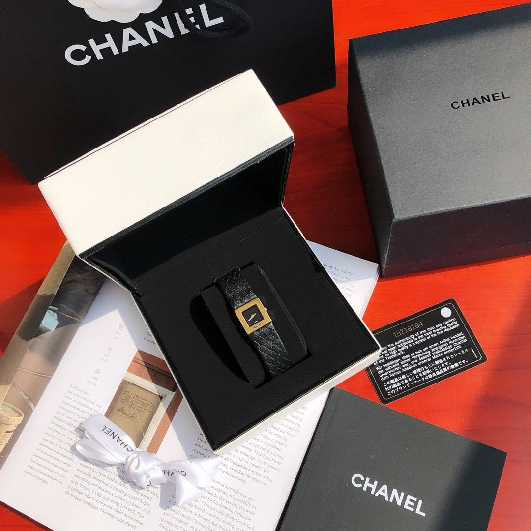 Chanel Premiere Black Quilted Leather Watch Watches - 20