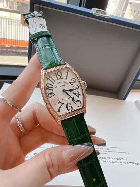 Franck Muller Curvex Diamond-Set Silver Dial Green Alligator Strap Mechanical Watch Watches - 38