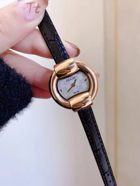 Gucci G-Timeless Mini Diamond-Set Black Dial Red Leather Watch Watches - 23