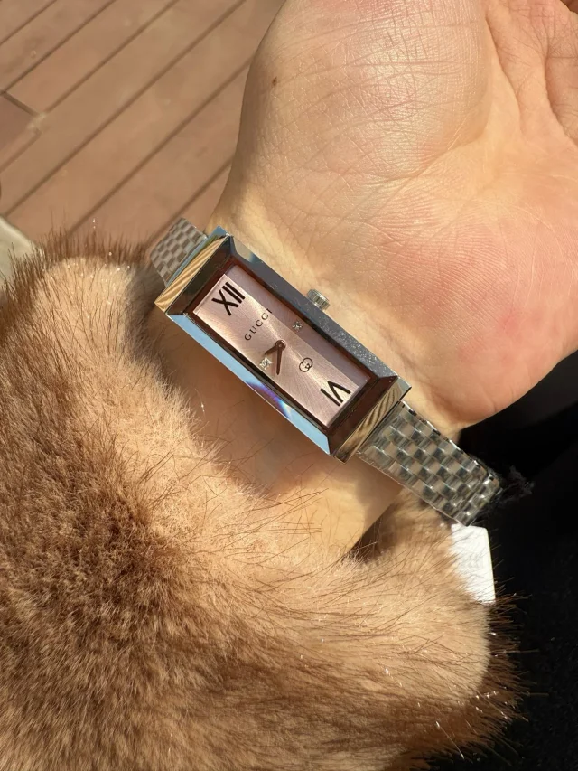 Gucci Watches G-Frame rectangular bracelet watch product detail image 20
