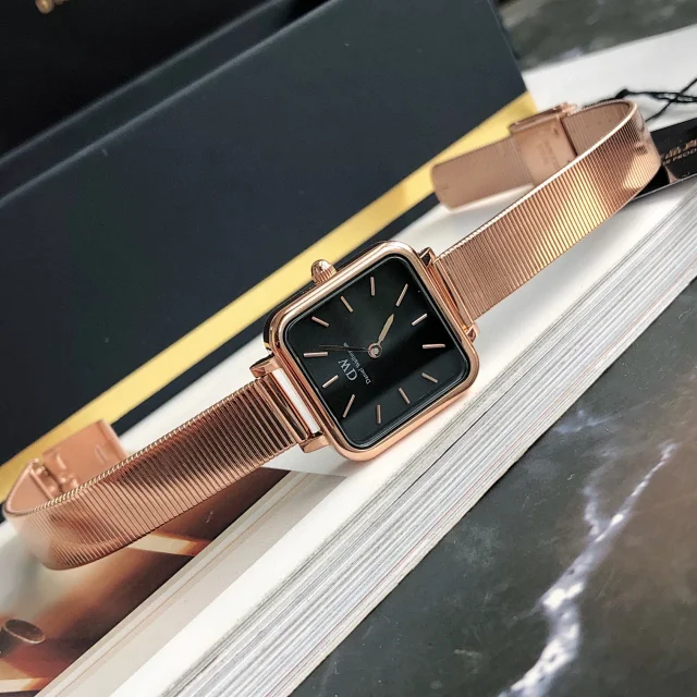 Daniel Wellington Watches Square-case mesh bracelet watch product detail image 18