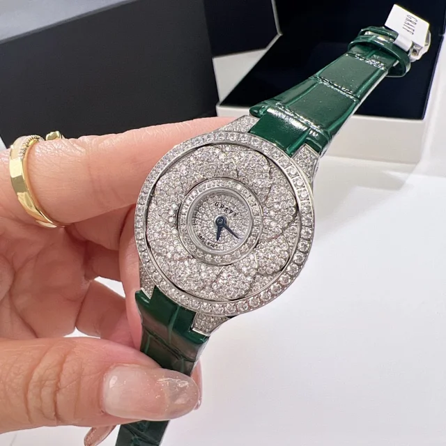 Graff Watches Crystal-Set Round Dial Leather-Strap Watch product detail image 8