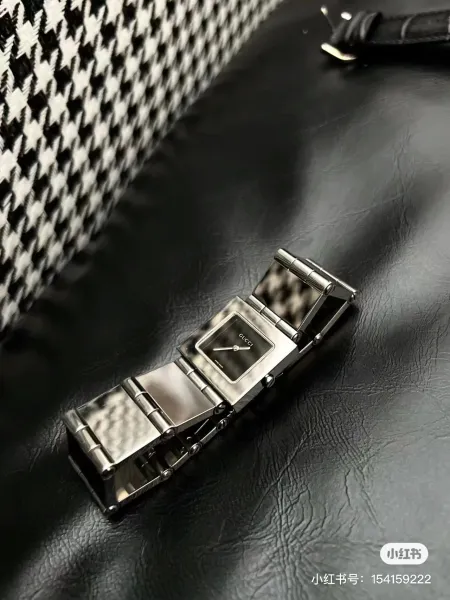Gucci G-Timeless Square Black Dial Silver Watch Watches - 10
