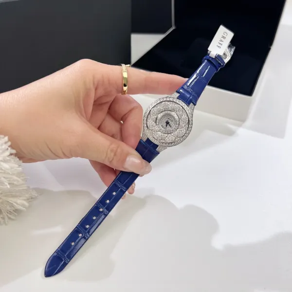 Design Chopard Happy Diamonds Round Dial Diamond-Encrusted Watch Black Leather Strap Watches - 12
