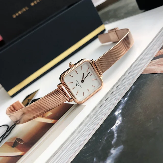 Daniel Wellington Watches Square-case mesh bracelet watch product detail image 7